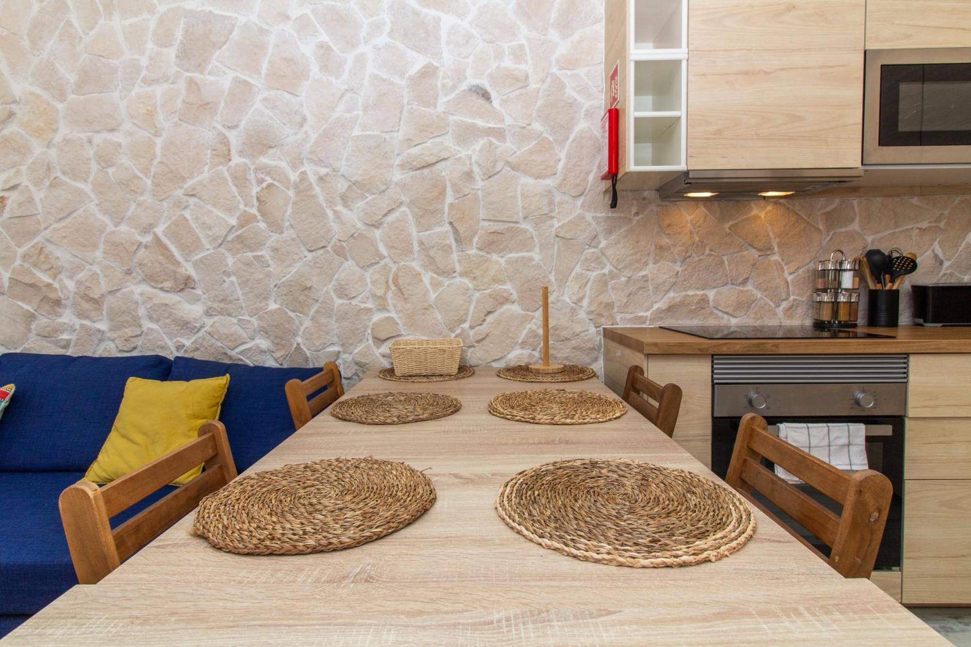 Gyula Old Town Apartment 알부페이라 외부 사진
