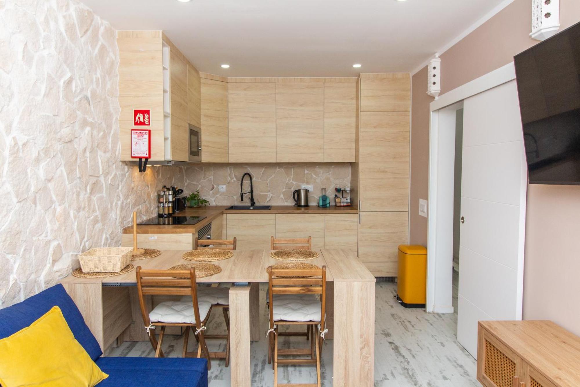Gyula Old Town Apartment 알부페이라 외부 사진